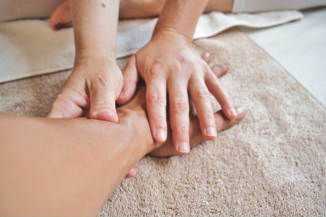 12 Places To Get A Cheap Massage Near You 12 Places To Get A Cheap Massage Near You