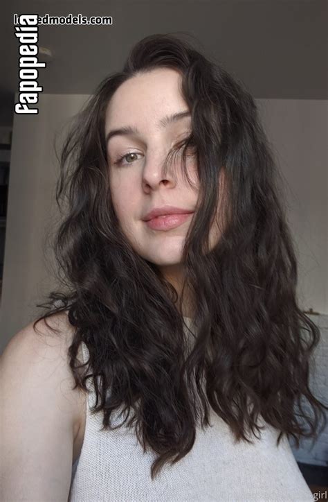 Aella Girl Nude Onlyfans Leaks Photo 483698 Fapopedia