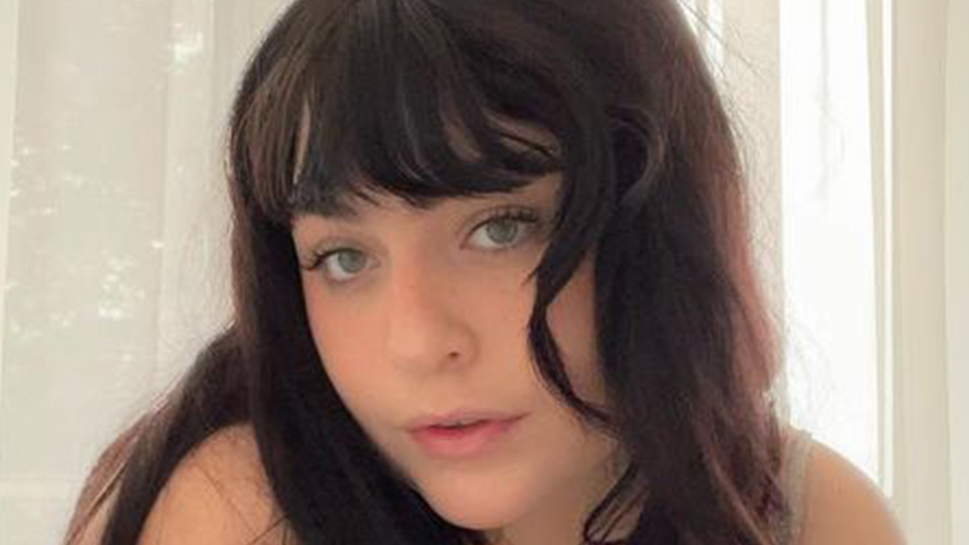 American Pickers Star Danielle Colby S Daughter Memphis 21 Boasts She American Pickers Star Danielle Colby S Daughter Memphis 21 Boasts She