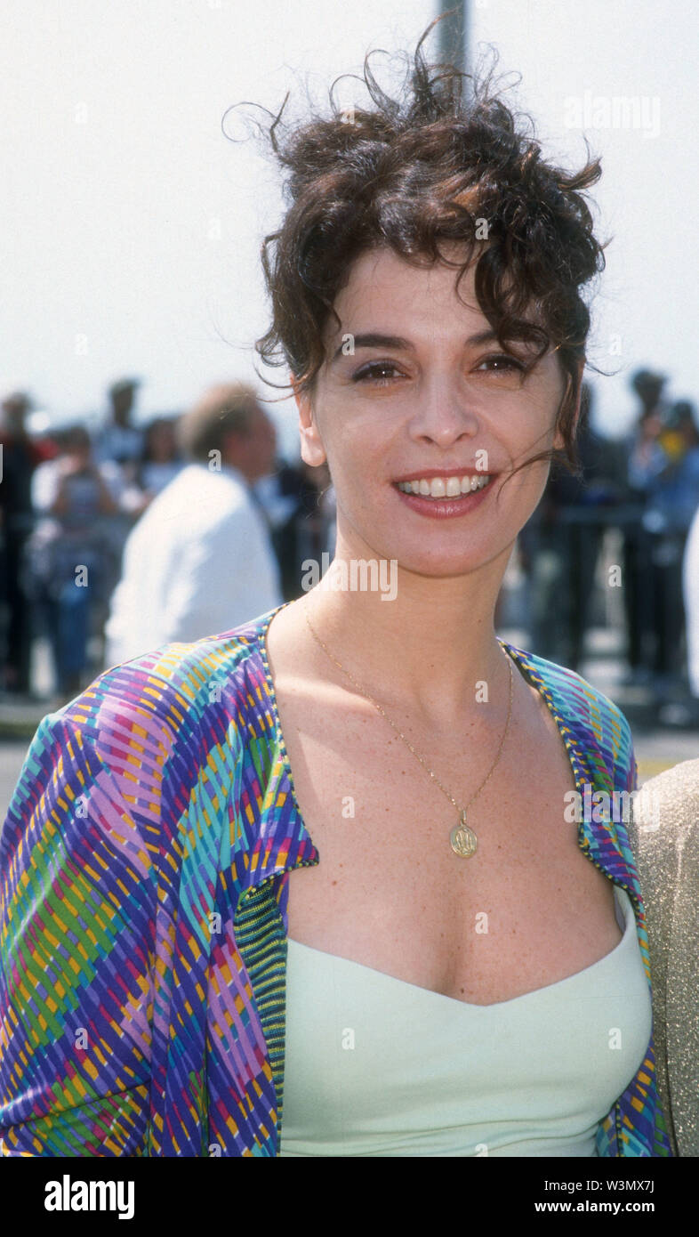 Annabella Sciorra Hi Res Stock Photography And Images Alamy Annabella Sciorra Hi Res Stock Photography And Images Alamy