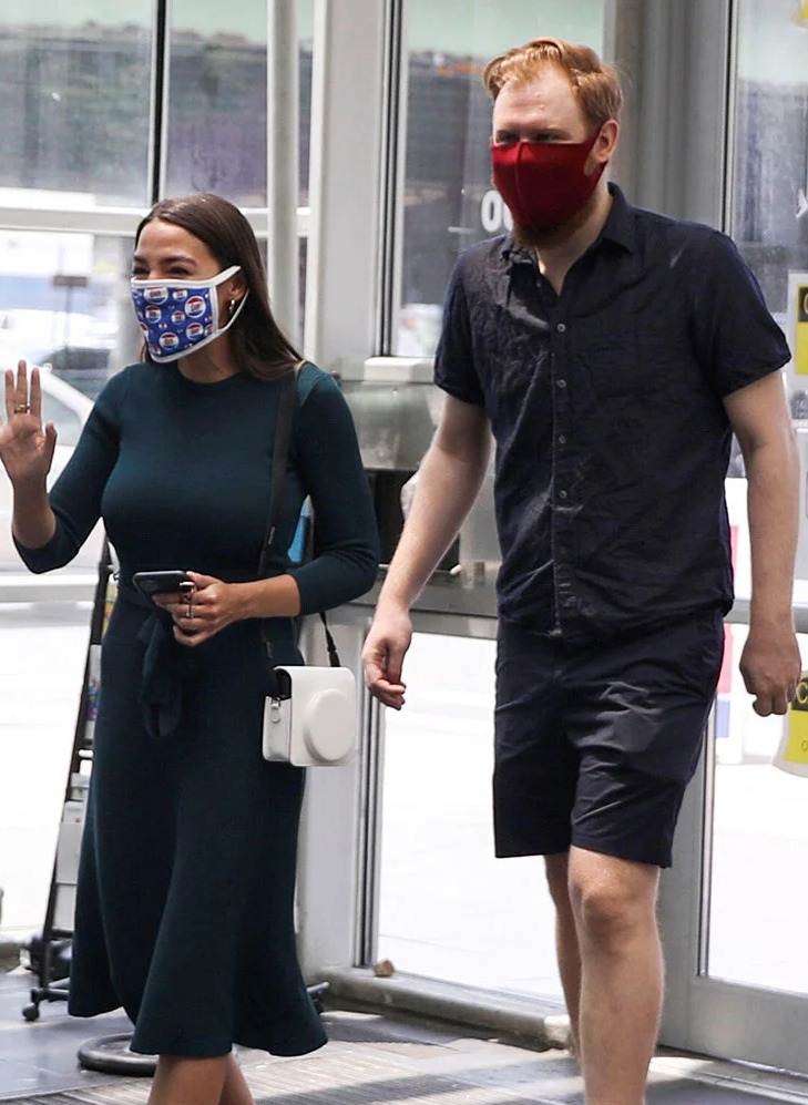 Aoc Gets Engaged To Riley Roberts After Praising Him For Supporting Her