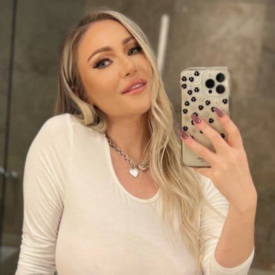 Ariasix Onlyfans Leaked