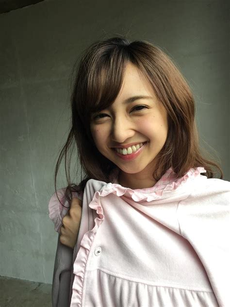 10 Stunning Images of Arisa Komiya