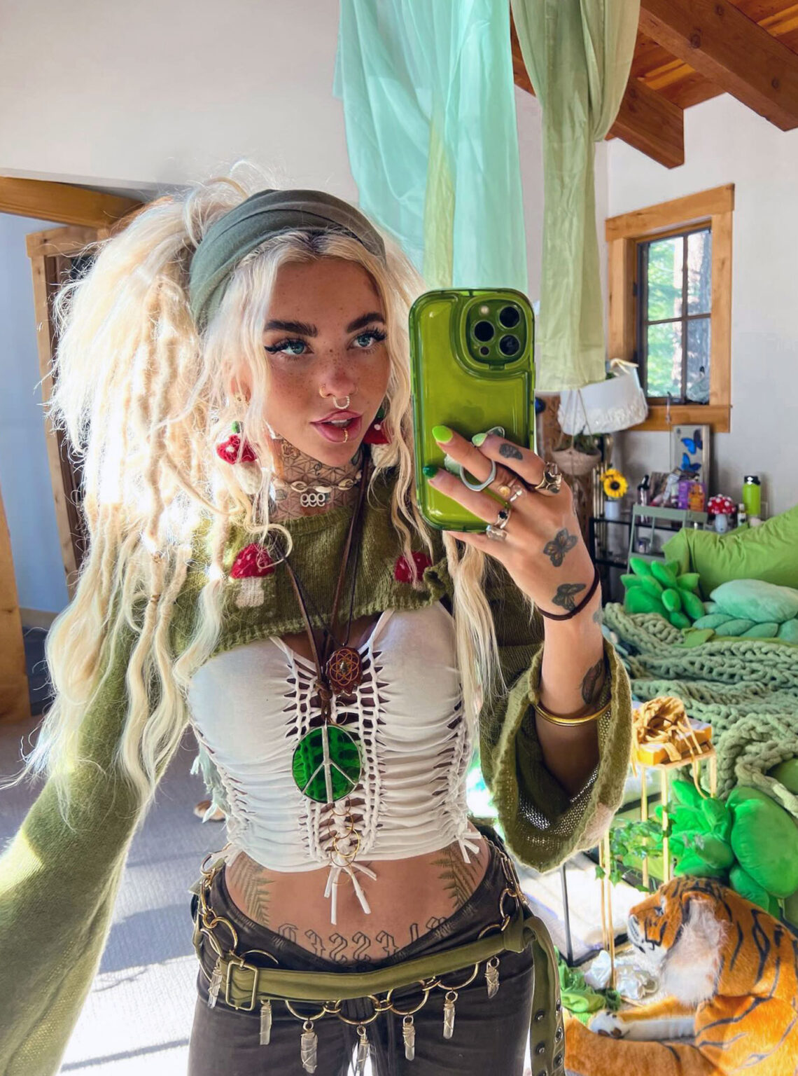 Artstation Watch Shanin Blake Leaked Nudes Shower In Bathroom Video