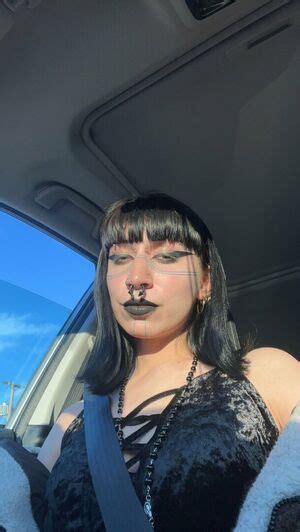 Bellecurves Onlyfans Leak