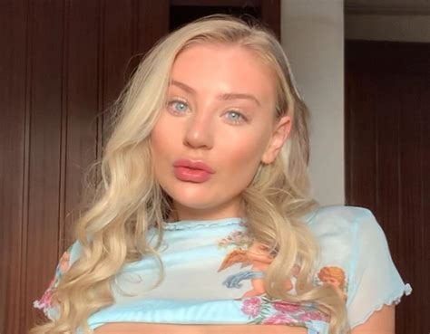 Bethany Lily April Onlyfans Leaks