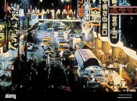 Blade Runner 1982 Scene Still Stock Photo Alamy