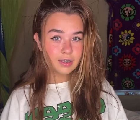 Bubble Bratz Onlyfans Model Creating Sensual Content For Fans