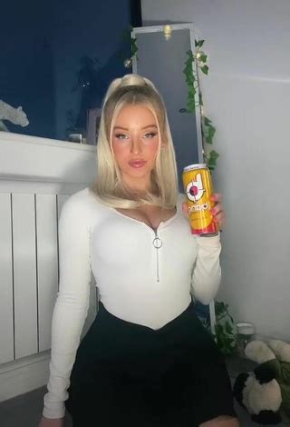 Charlotte Parkes Must See Babe Hottest Collections Don T Miss Charlotte Parkes Must See Babe Hottest Collections Don T Miss