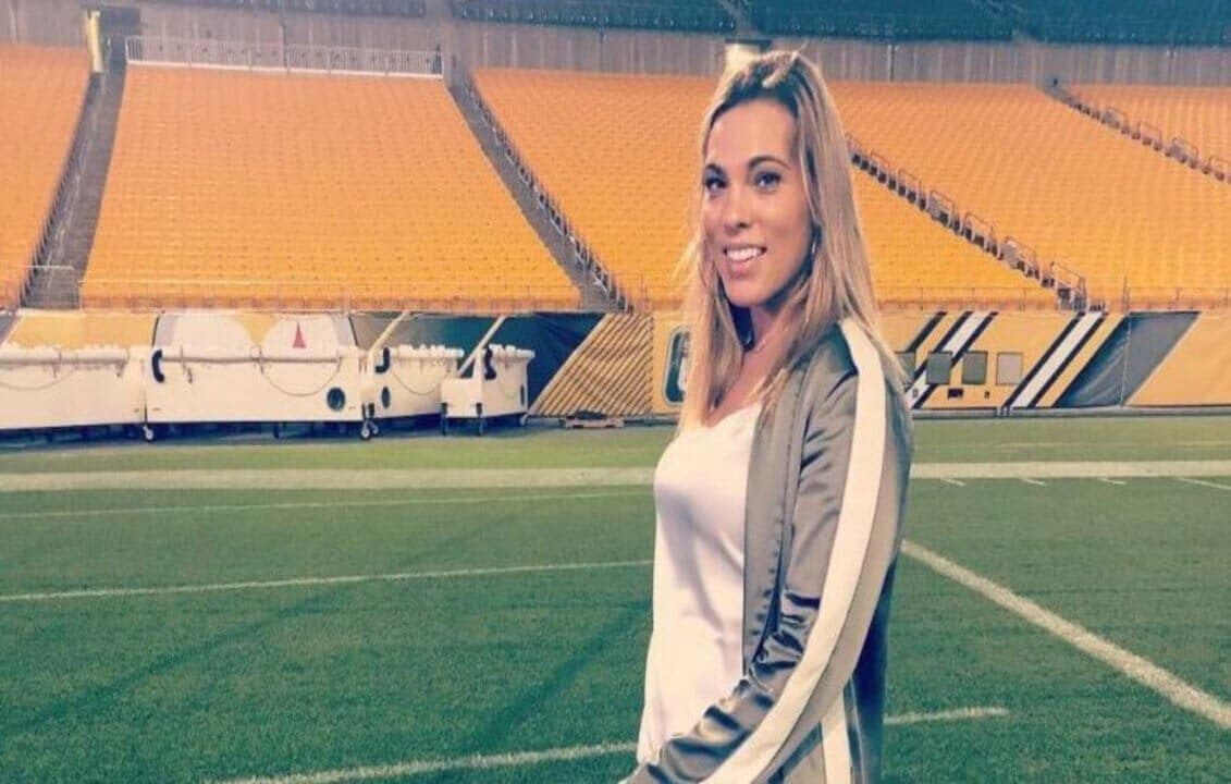 Chelsie Deville Net Worth Age Height Career Wiki Biography
