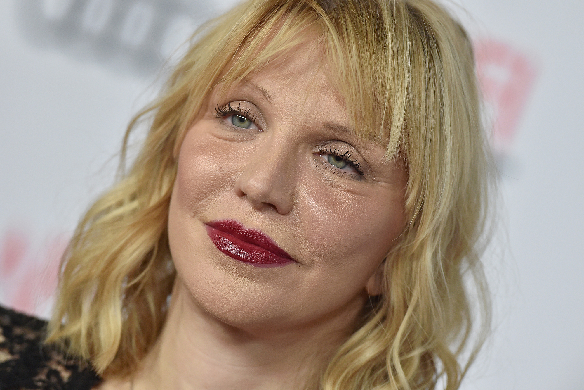 Courtney Love Nudes
