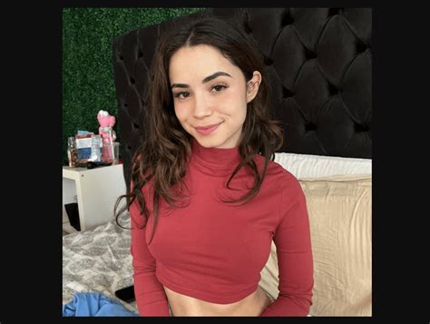 Daisy Blooms Onlyfans Leaked