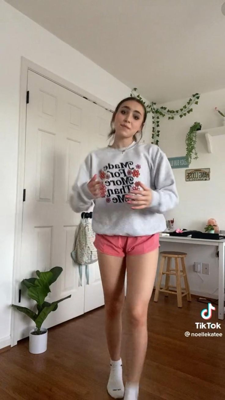 Dancing Tiktoks Dancing Tiktoks