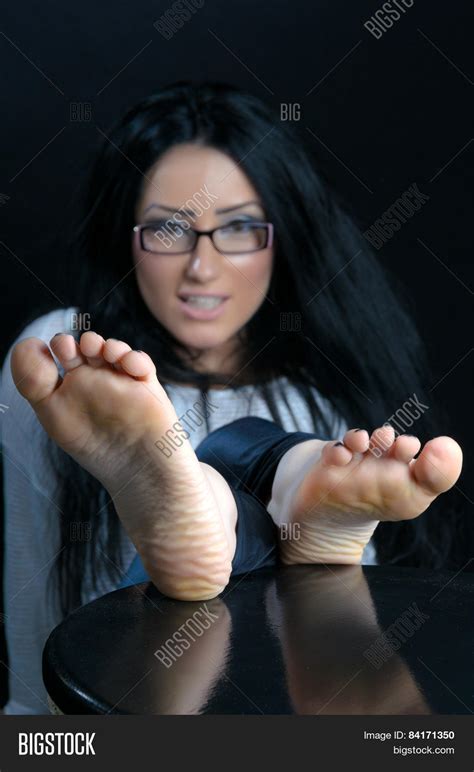Ebony Goddess Feet Posing On Her Thrown Etsy Ebony Goddess Feet Posing On Her Thrown Etsy