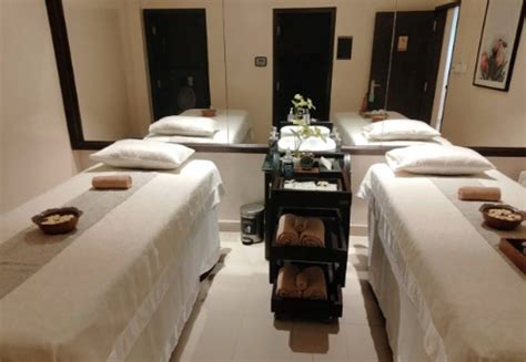 Elevate Your Bond Unraveling The Delight Of Couple Massage At Tattva