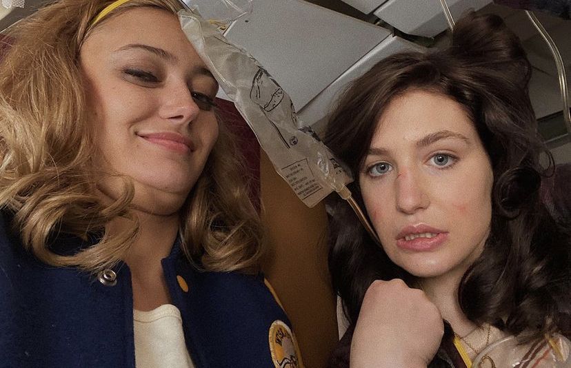 Ella Purnell Sophie Nelisse Jackie Taylor Shauna Shipman Yellowjackets Bts