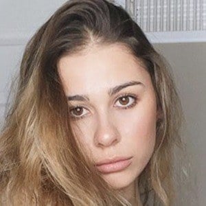 Emily Alexander Age Family Bio Famous Birthdays Emily Alexander Age Family Bio Famous Birthdays