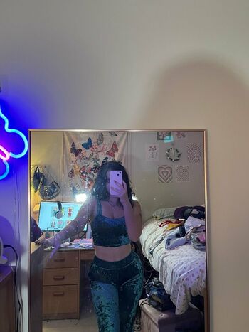 Emily Cocea Onlyfans Leaks