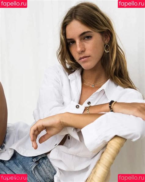 Emily Feld's Nude Scandal: A Shocking Reveal.
