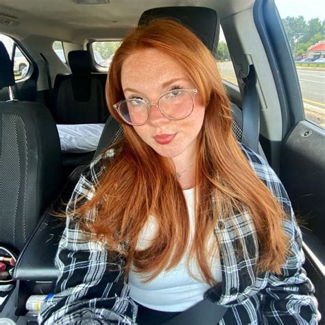 Emmaclarkee Onlyfans Leak