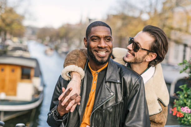 3 Ways to Embrace Gay Love