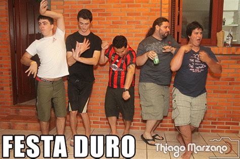 Gifs De Festa Duro Party Hard Barbaros Gifs De Festa Duro Party Hard Barbaros