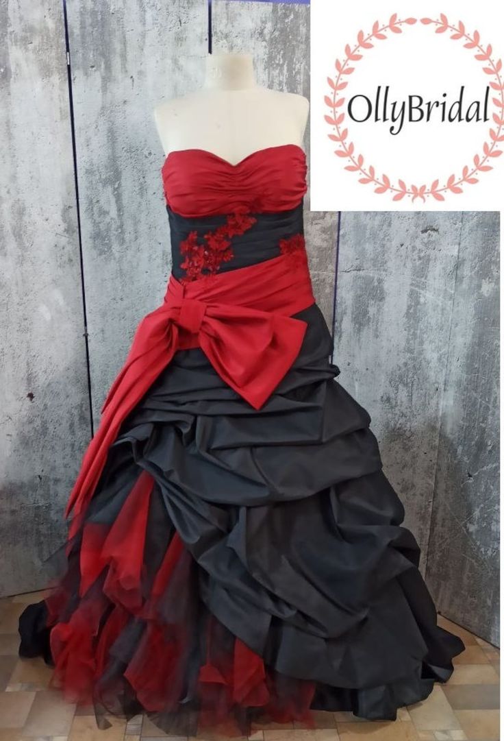 The Ultimate Guide to Gothic Red-Black Dresses The Ultimate Guide to Gothic Red-Black Dresses