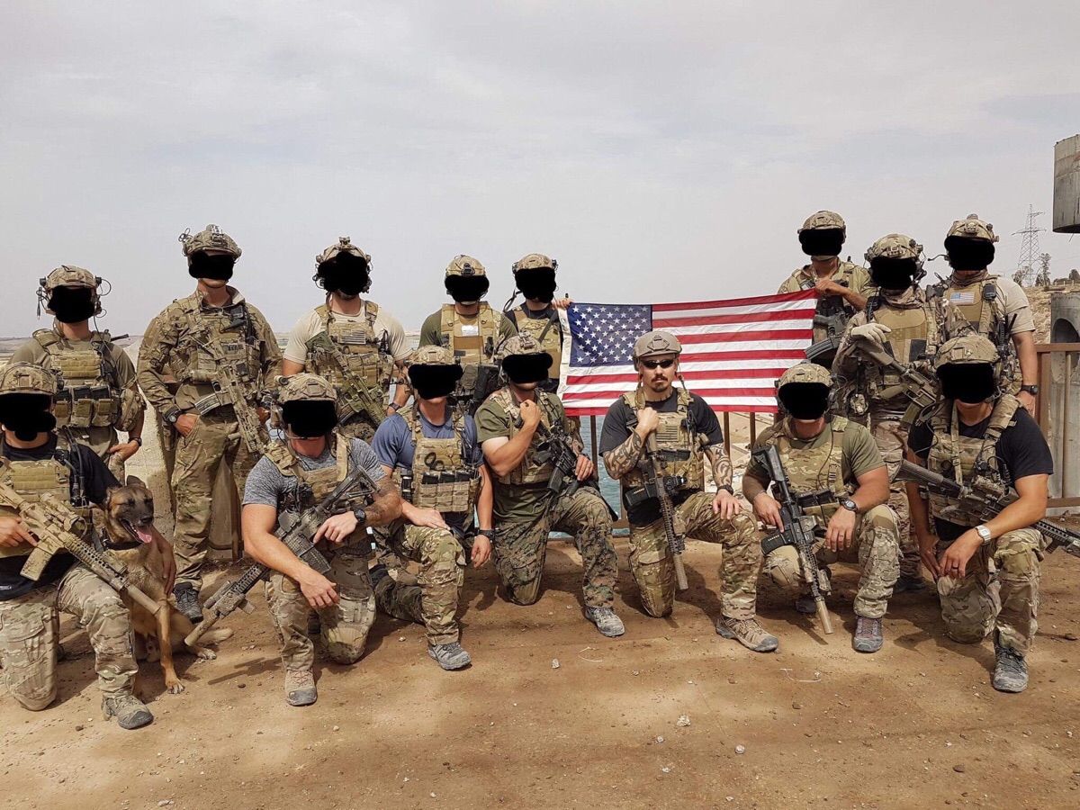 Group Effort Rangers Marsoc Navy Seals And Cag Pose Together On A Group Effort Rangers Marsoc Navy Seals And Cag Pose Together On A