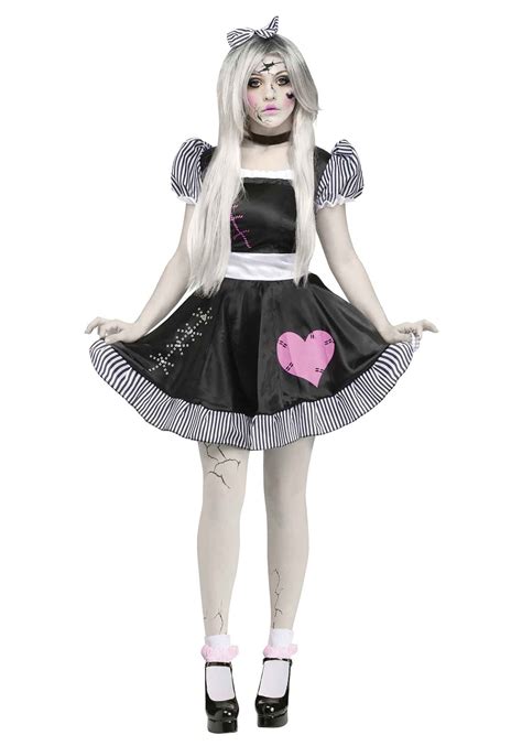 The Spooky Broken Doll Halloween Look