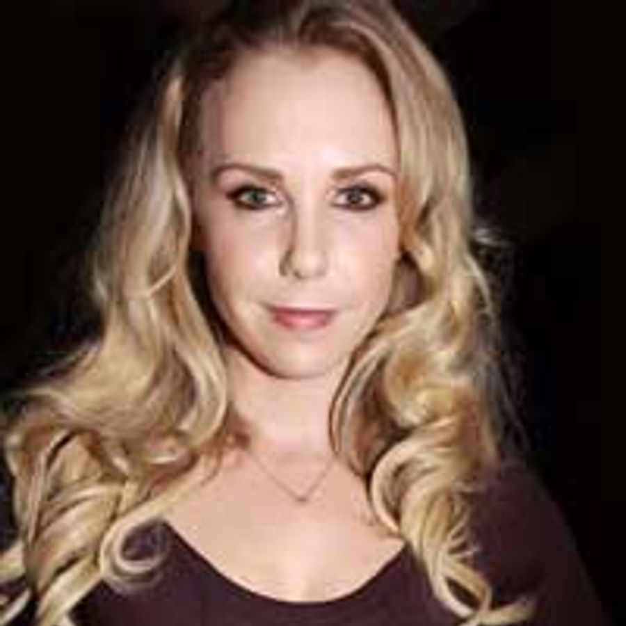 Holly Randall S Sexual Fidelity On The Way From Wicked Avn Holly Randall S Sexual Fidelity On The Way From Wicked Avn
