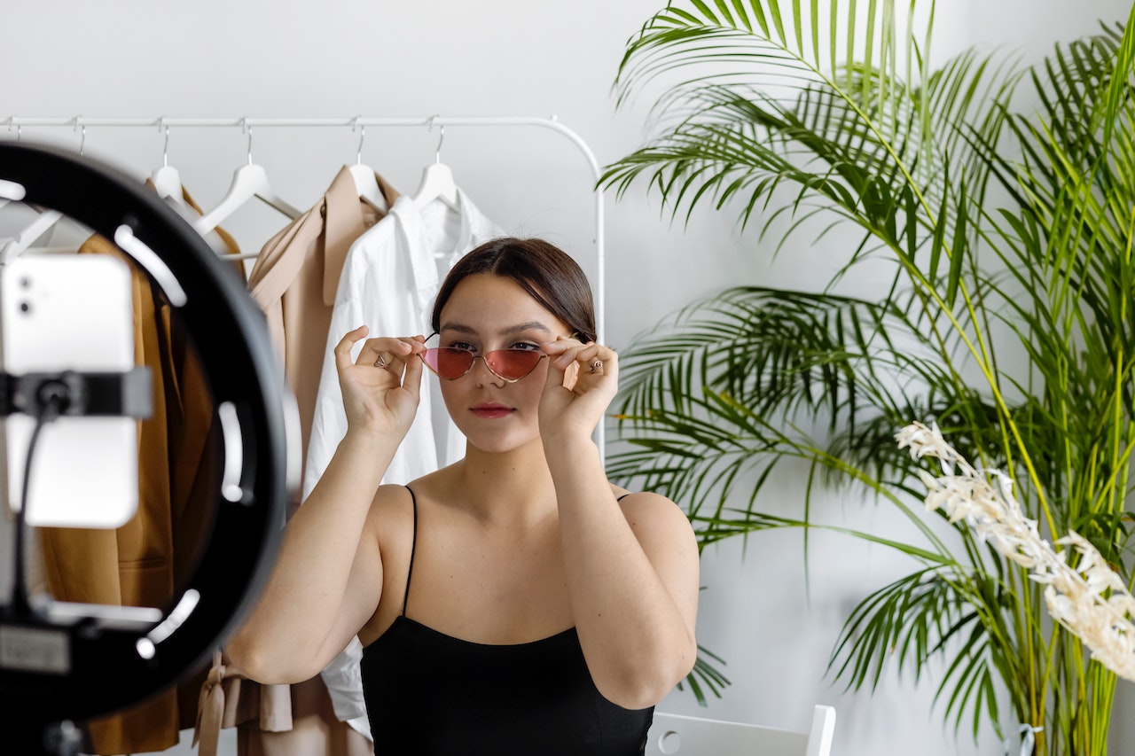 How To Look Amazing On Instagram Influencer Tips Exposed Youtube How To Look Amazing On Instagram Influencer Tips Exposed Youtube