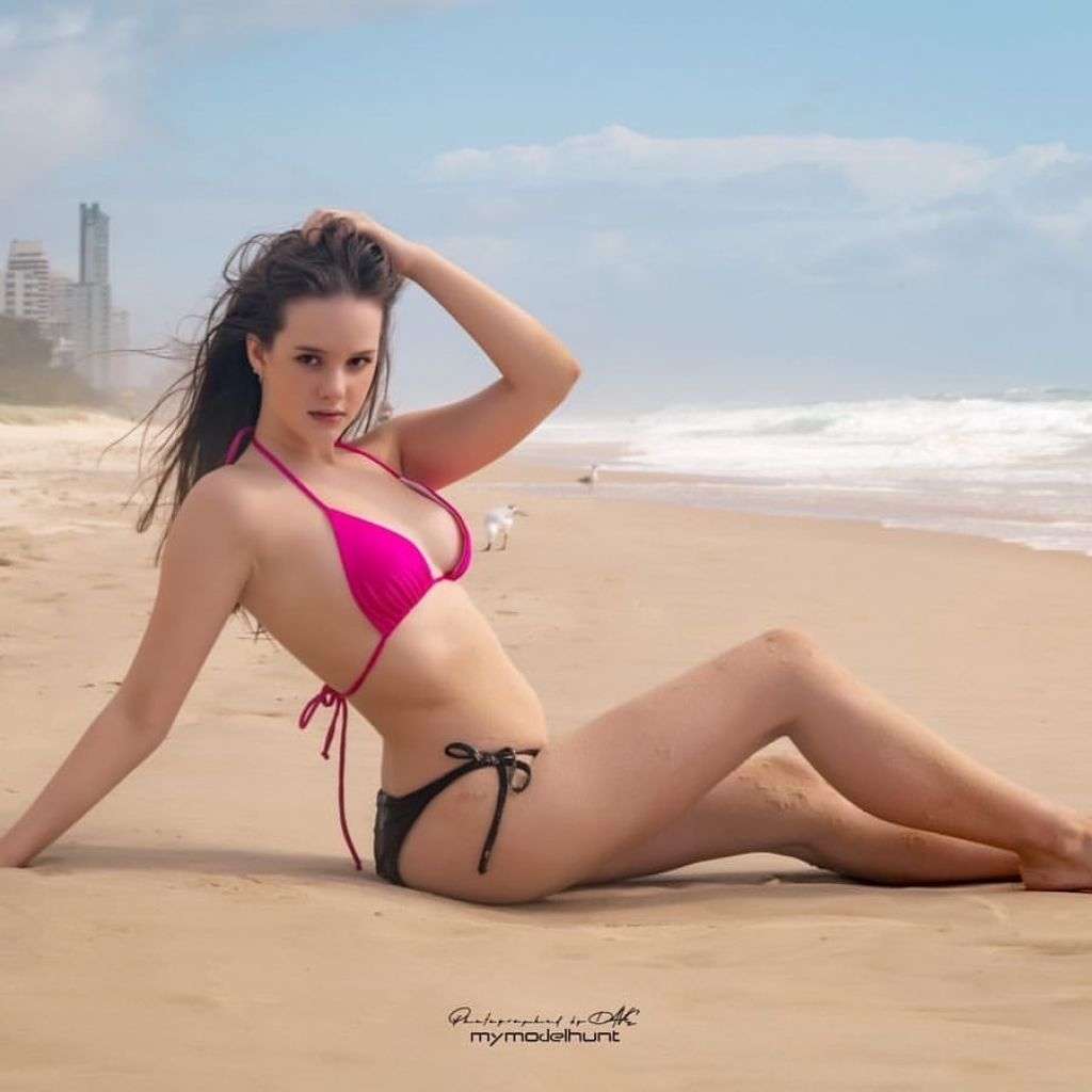 Isabella Ardley Sexy Bikini On The Beach Photoshoot Bikini Lingerie Isabella Ardley Sexy Bikini On The Beach Photoshoot Bikini Lingerie
