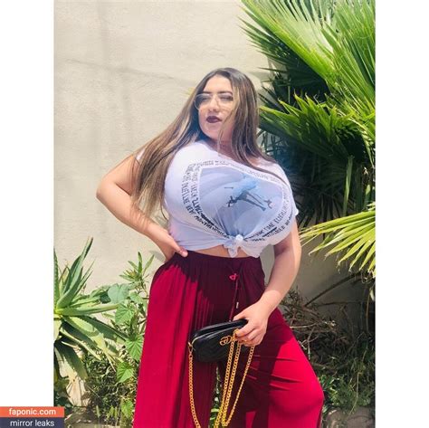 Unveiling Jazmin Gurrola's Sensual Style: 7 Tips