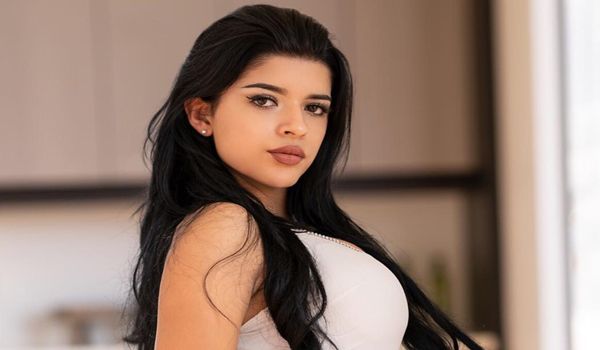 Juanita Belle Juanita Belle Bio Juanita Belle Age Juanita Belle Juanita Belle Juanita Belle Bio Juanita Belle Age Juanita Belle