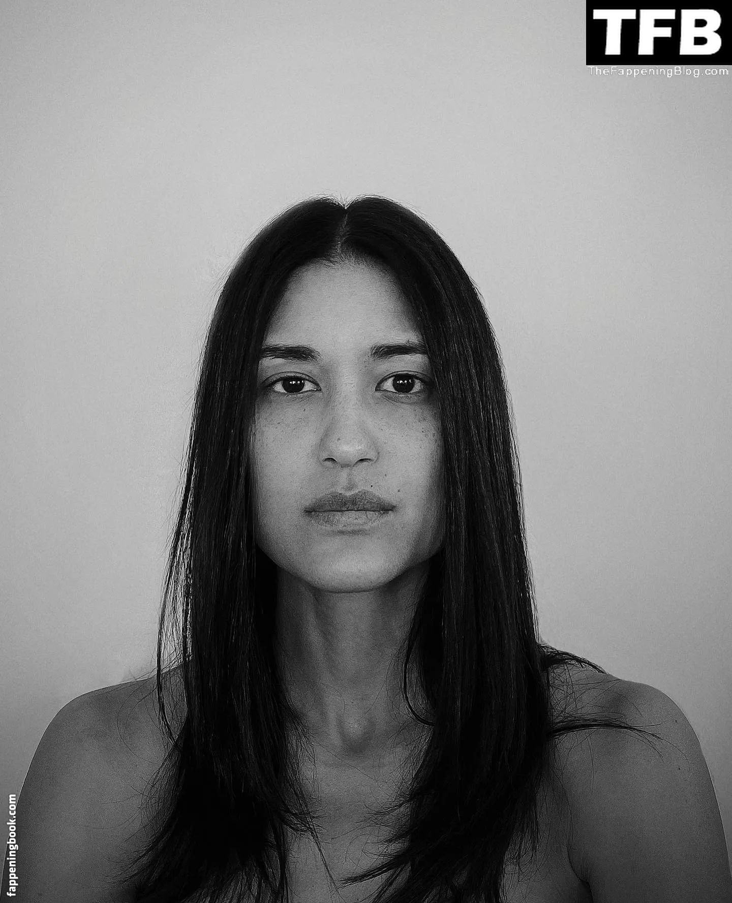 Julia Jones Nude