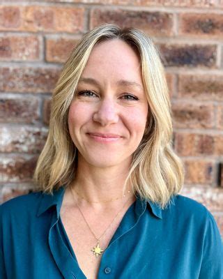 Katie Baker Massage Therapist In Wilmington Nc