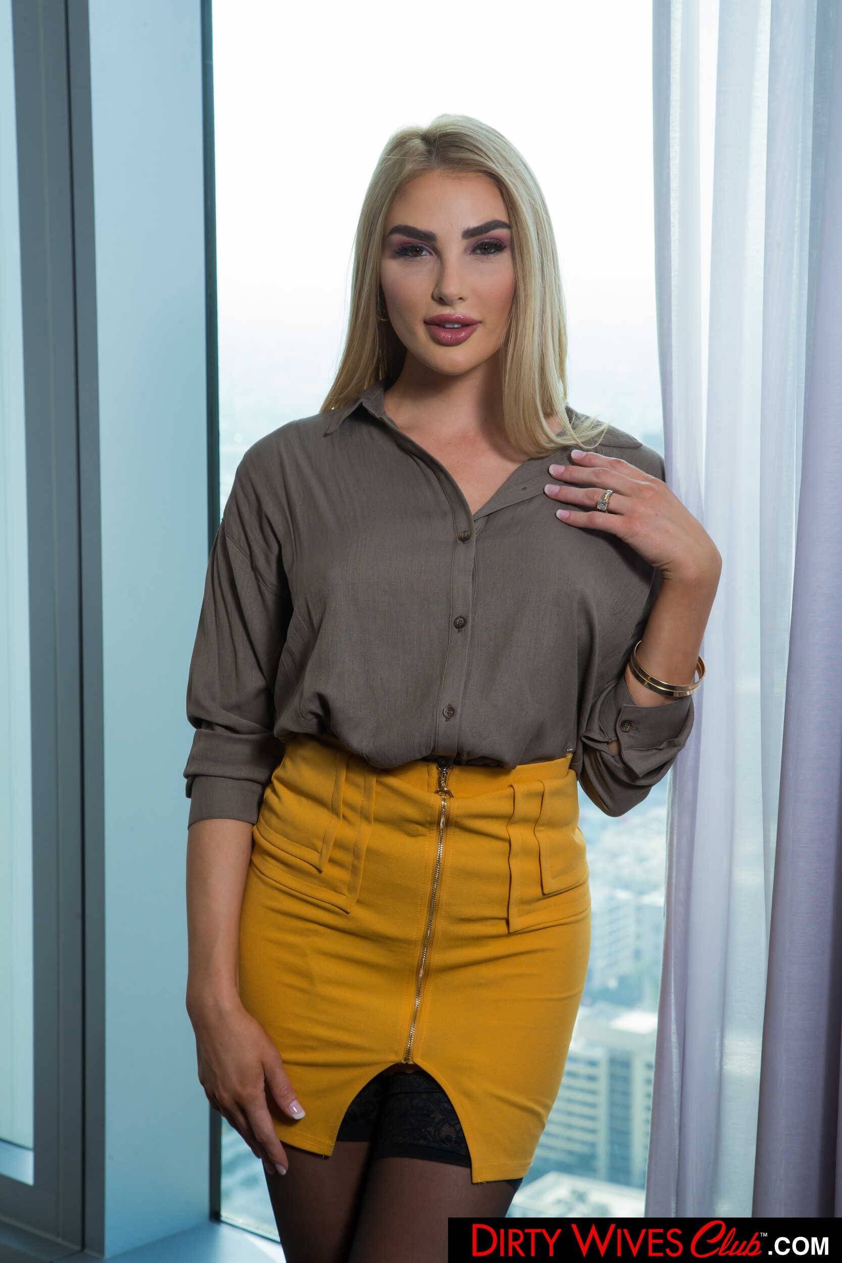 Kenzie Anne 3 Photos Fullsize Hidef The Beauty In Simultaneously A Kenzie Anne 3 Photos Fullsize Hidef The Beauty In Simultaneously A