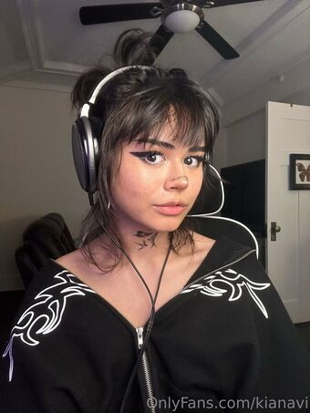 Kianavi Onlyfans Leaked