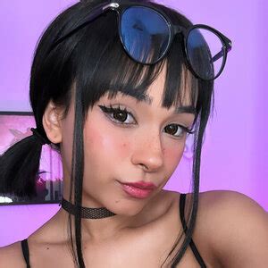 Kiara Peachy Kiara Peach Kiarapeachy Peachyykk Nude Leaks