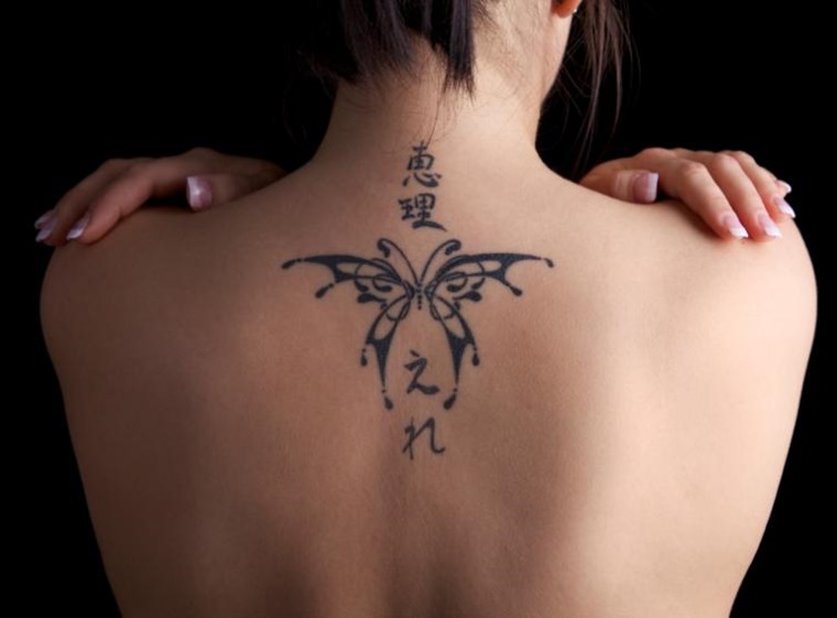 5 Ideas for Ladies' Upper Back Tattoos