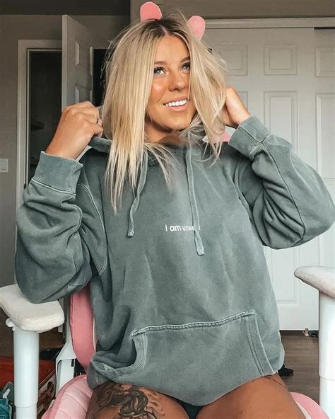 Little Buff Babe Onlyfans