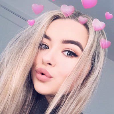 Lucy Hart Hereforthefoood Twitter