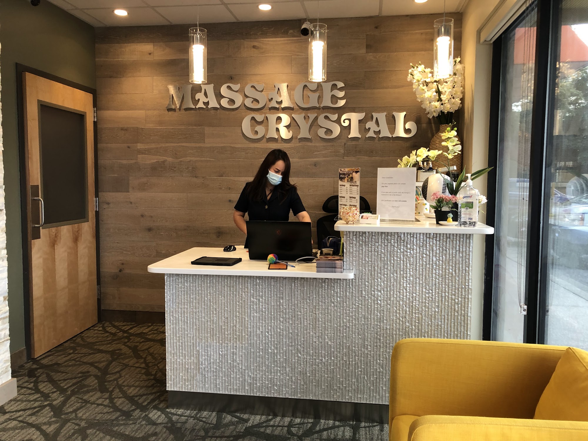 Massage Crystal Near Me