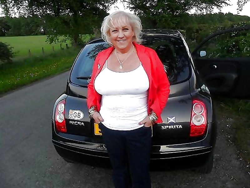 Mature Pokie Pics