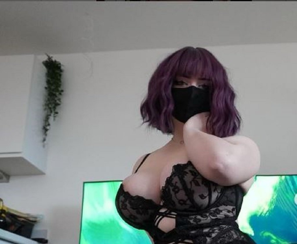 Mika Mae Face Reveal What Does She Look Like Leaked Video And Photo Mika Mae Face Reveal What Does She Look Like Leaked Video And Photo