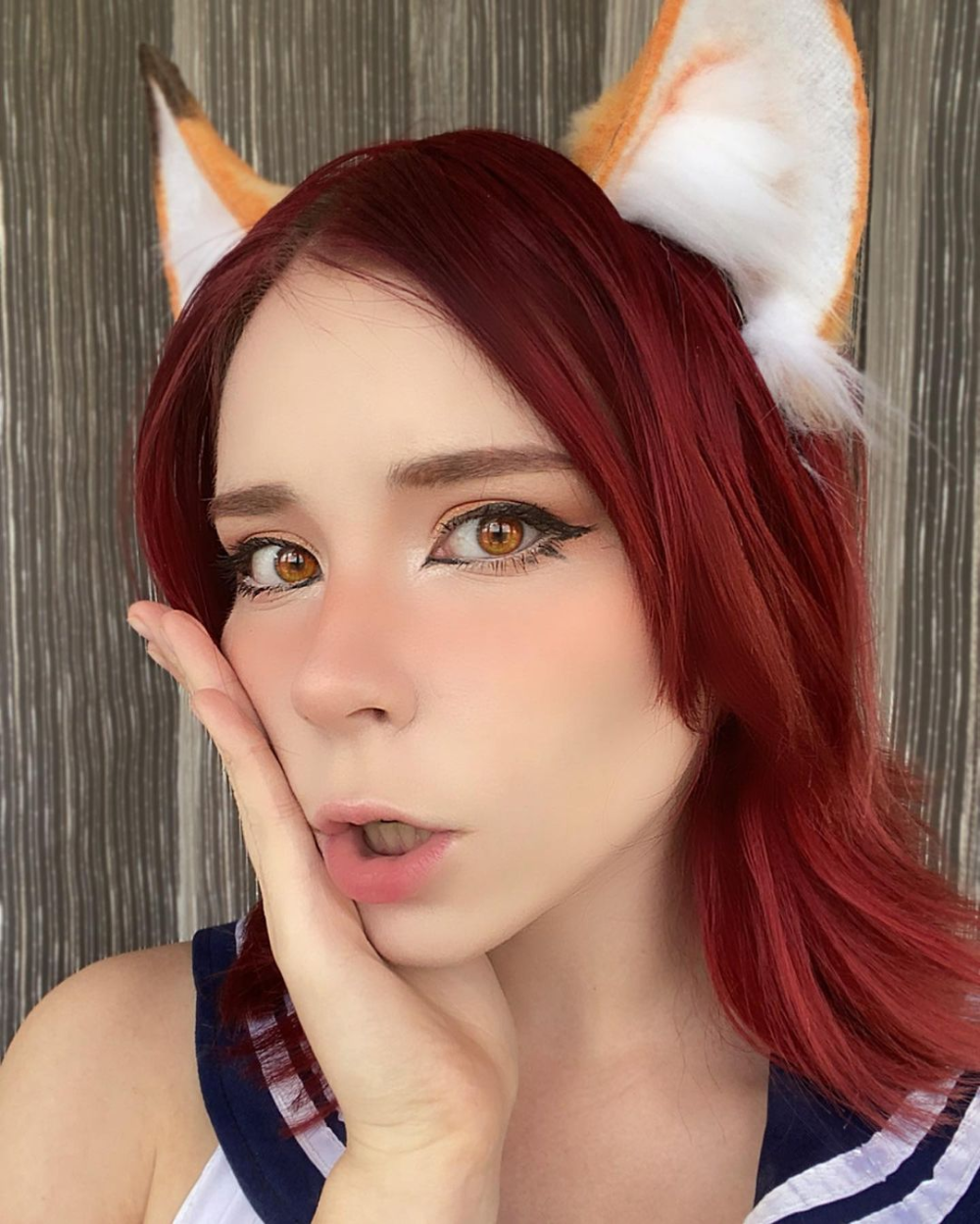 Model Sweetie Fox Sweetiefox Of In Cosplay Holo From Spice And Wolf