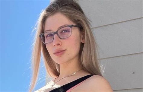 Oliviamaebae Bio Age Career Net Worth Boyfriend Education Oliviamaebae Bio Age Career Net Worth Boyfriend Education