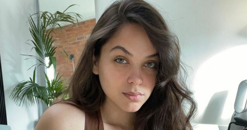Onlyfans Model Loved For Her Natural Look Forced To Slash Prices As Onlyfans Model Loved For Her Natural Look Forced To Slash Prices As
