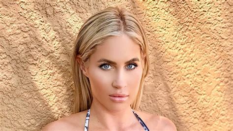 Paige Spiranac Rival Karin Hart Shows Off Stunning Body In Very Risque Paige Spiranac Rival Karin Hart Shows Off Stunning Body In Very Risque
