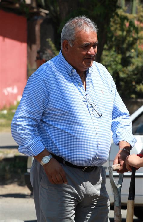 Pin By Toyo On 2 Handsome Older Men Chubby Men Well Dressed Older Man